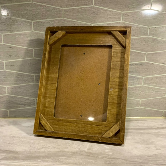 2 rustic 5x7 picture frames - Picture 2 of 3